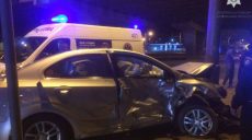 На Московском столкнулись Mazda CX-5 и Chevrolet Aveo (Фото)