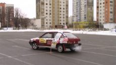 Автогонщики Харькова открыли новый сезон (ВИДЕО)