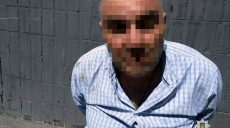 Полицейские задержали иностранцев во время квартирной кражи