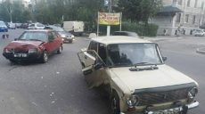ДТП на Китаенко: госпитализированы 2 человека