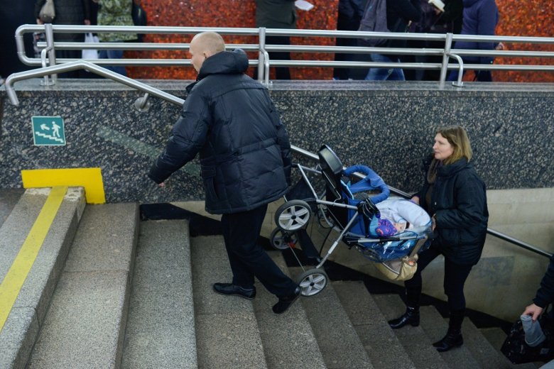 В харьковском метро есть пандусы, но нет логики — петиция