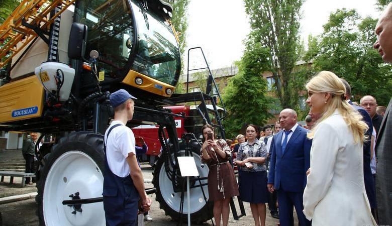 Будущие аграрии Харьковщины будут учиться на современной технике (видео)