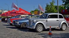 На главной площади Харькова три дня соревновались автолюбители (ВИДЕО)