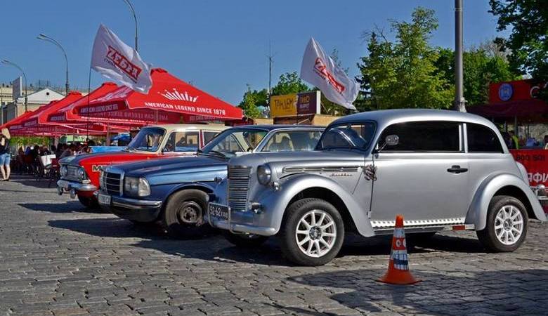 На главной площади Харькова три дня соревновались автолюбители (ВИДЕО)