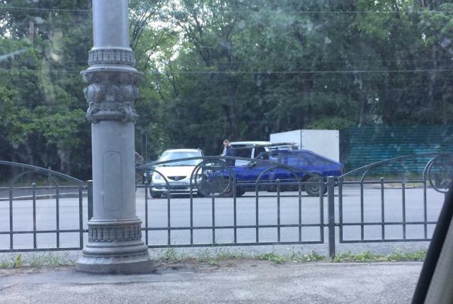 На перекрестке Рудика и Белгородского шоссе столкнулись Opel и Mazda