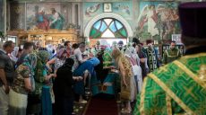На Троицу в 270 храмах Харькова и области пройдут богослужения