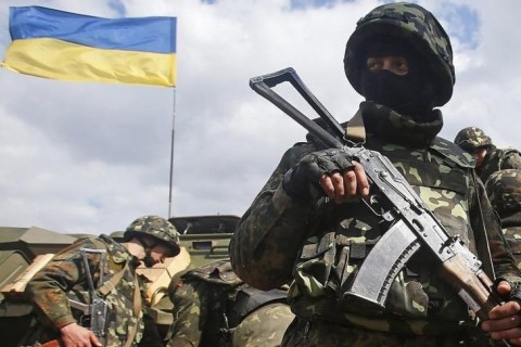 За минувшие сутки на Донбассе ранено двое украинских военных