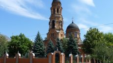 На Холодной горе полицейские подобрали брошенную девочку