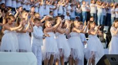 Несколько тысяч детей споют в Харькове «Богемскую рапсодию»