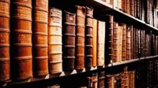 Курьер книжного магазина оказался грабителем