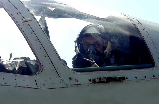 Харьковские курсанты-летчики осуществили первые самостоятельные полеты на Су-25