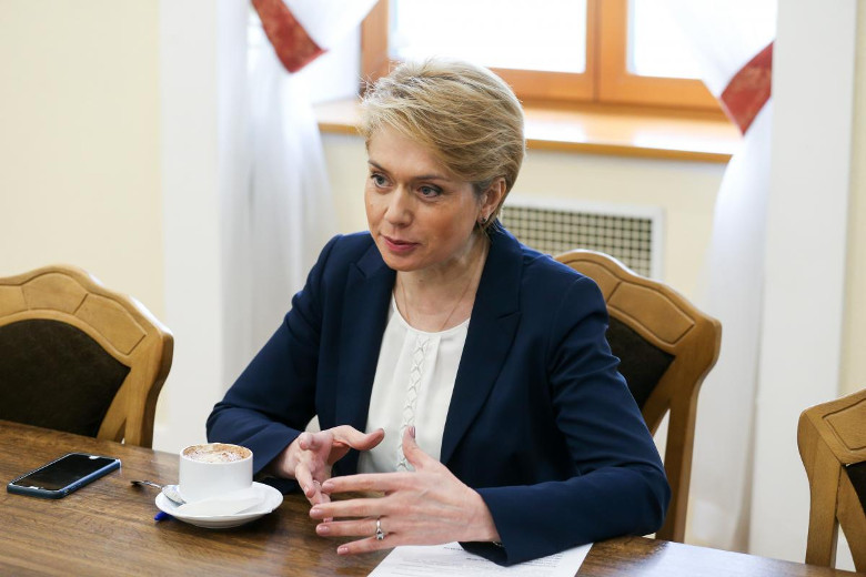 К сентябрю 2019 года учителя должны будут получить сертификацию
