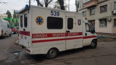 Еще одно массовое отравление: в Днепропетровской области госпитализировали 19 школьников
