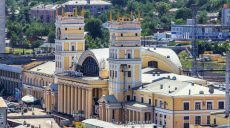 На Троицу из Харькова назначили дополнительные поезда