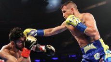Василий Ломаченко стал чемпионом мира в легком весе