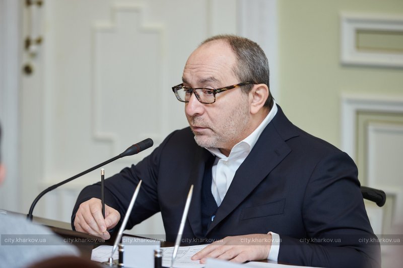 Кернес обвинил СБУ и прокуратуру в давлении на КП Харькова