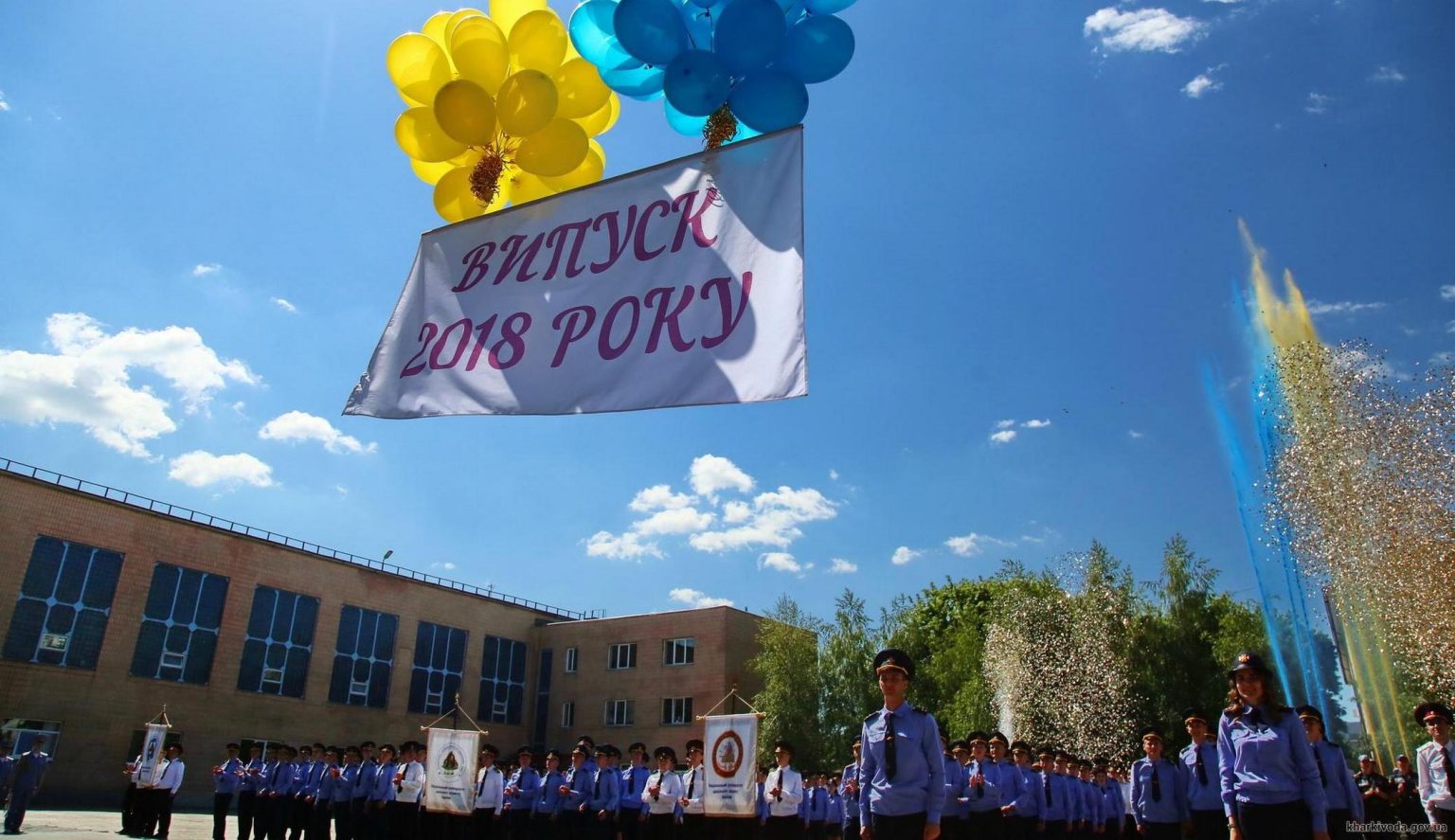 В университете гражданской защиты прошел выпуск молодых специалистов (видео)