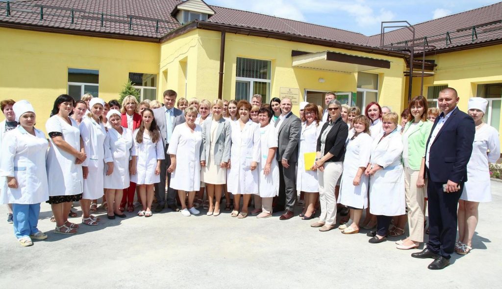 После капитального ремонта открыта Дергачевская центральная районная больница (видео)