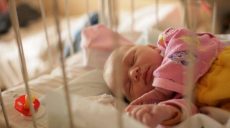 В Украине в два раза больше людей умирает, чем рождается — Госстат