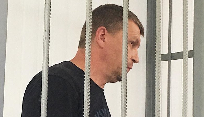 Водителя, сбившего 7-летнюю девочку, суд взял под стражу