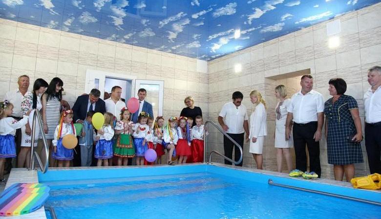 В Глушковском детсаду восстановили бассейн и отремонтировали актовый зал (видео)