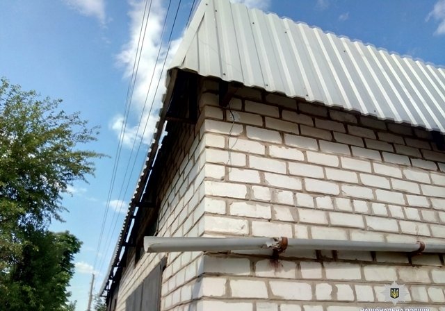 Житель Харьковщины украл камеры видеонаблюдения с фасада магазина
