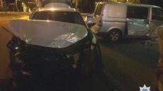 На пр. Московском столкнулись Lexus nx300n и Volkswagen Transporter (фото)