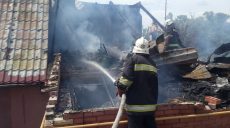 Два дома сгорели на Харьковщине из-за неисправной электропроводки (фото)