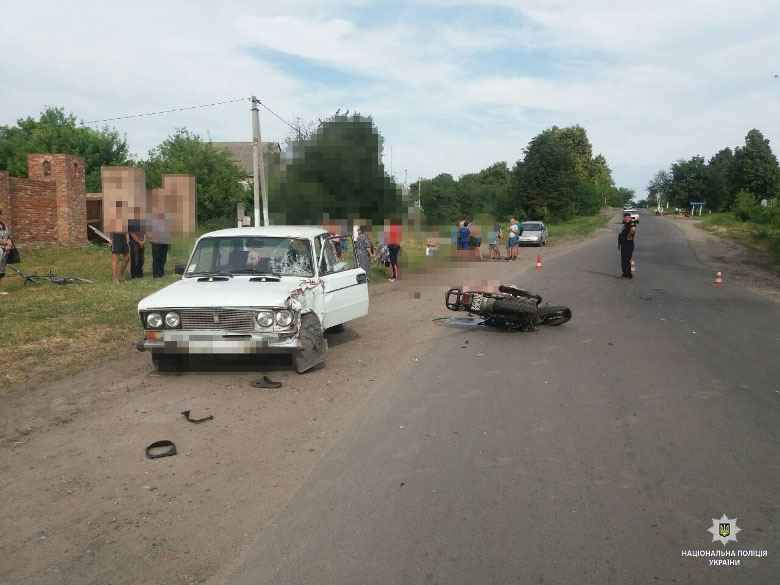 Мотоцикл врезался в ВАЗ: мужчина погиб на месте аварии (ФОТО)