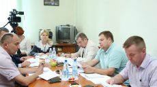 Деньги на коллектор в Лозовой, больницу для чернобыльцев и матпомощь. Выделение финансирования рассмотрят на сессии облсовета (видео)