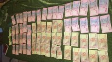 Два пограничника за взятку пропускали через границу нелегалов