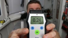 На Ляпунова патрульные заметили водителя BMW 320 с признаками алкогольного опьянения