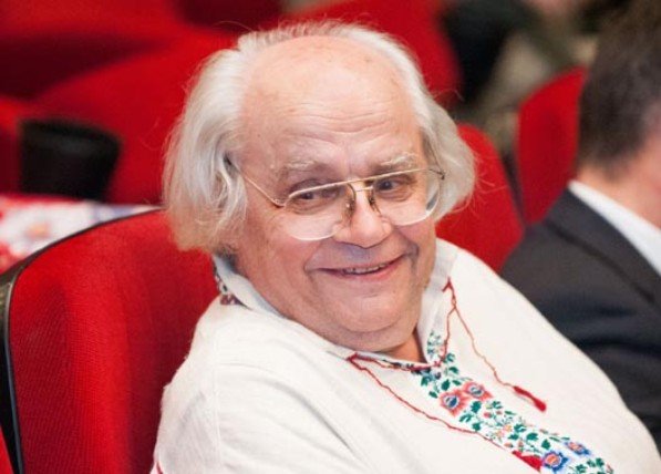 Умер Иван Драч