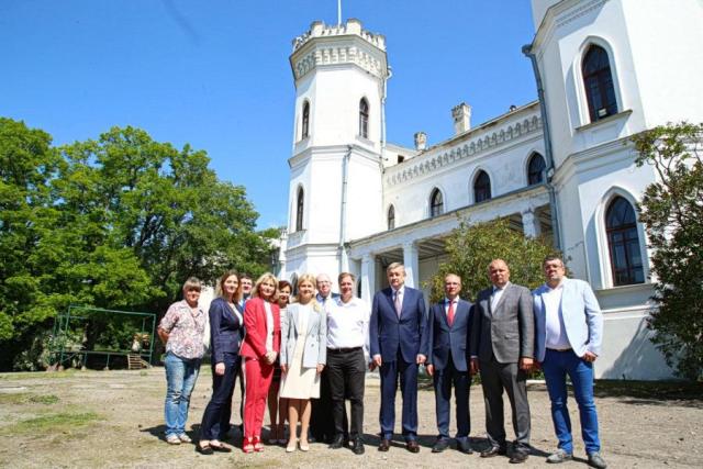 Светличная рассказала о планах восстановления Шаровской усадьбы