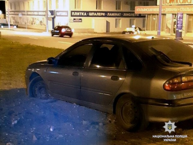 Полиция выясняет обстоятельства смертельного наезда на пешехода на Московском проспекте (фото)
