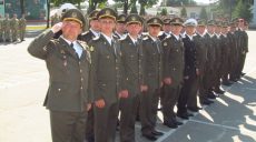 В институте танковых войск выпустили офицеров (видео)
