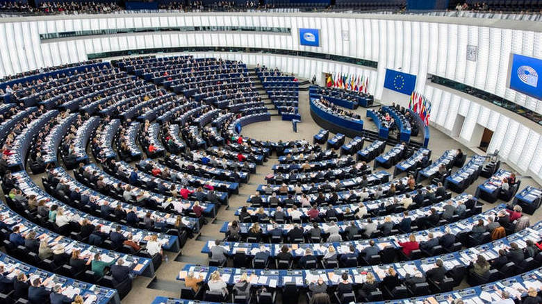 Европарламент призвал Россию освободить Сенцова