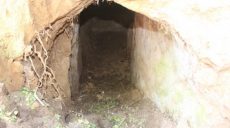 Пещерный христианский скит в Харьковской области будет охранять полиция (фото)