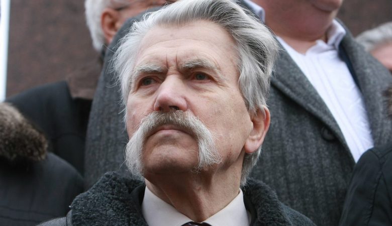 Левка Лукьяненко похоронят на Байковом кладбище в Киеве
