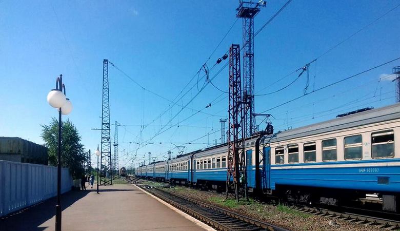 На Харьковщине электропоездом смертельно травмирован мужчина