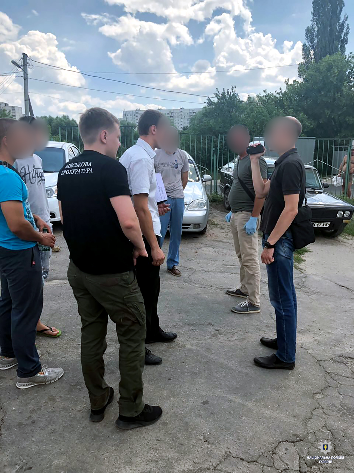 В Харькове бывший военный продавал оружие и взрывчатку (фото)