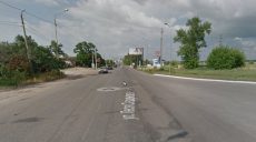 Кернес ответит на петицию о ремонте дороги