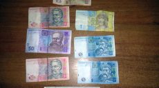 В Харьковской области женщина украла у знакомого деньги и паспорт