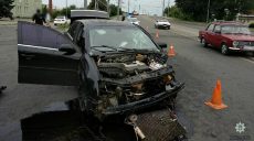 ДТП на Московском: «Опель» сбил столб (фото)