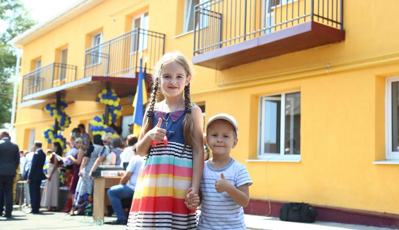 Десять семей переселенцев получили бесплатно жилье в Богодухове (видео)