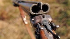 В Харькове пенсионер сдал в полицию охотничье ружье