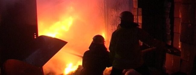 Под Харьковом ночью сгорели летняя кухня и гараж