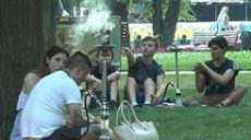 Ремонт сквера «Стрелка» поможет выдворить с травы кальянщиков – мэр Харькова