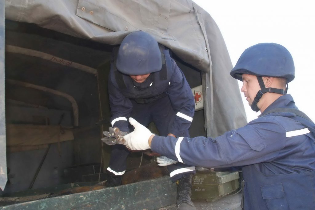 В Харьковской области разминировали 7 снарядов, найденных жителями
