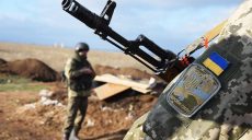 Сутки на Донбассе: ранены двое украинских военных